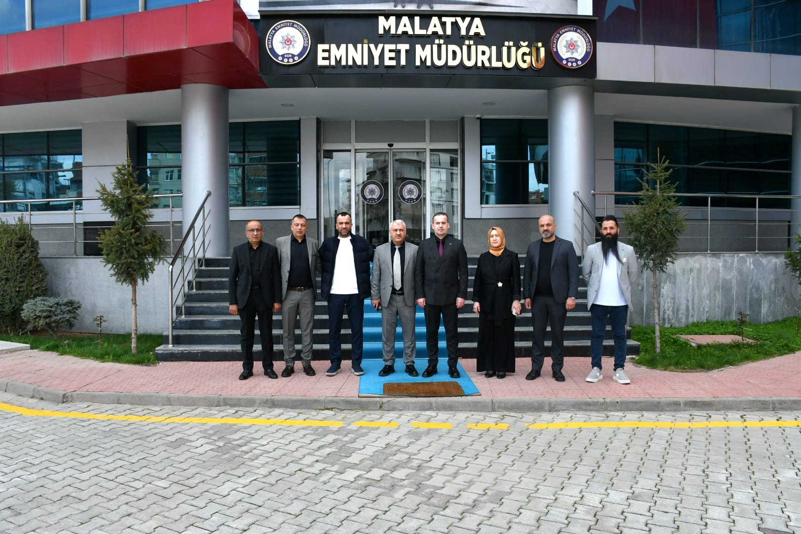 "İş Dünyası Olarak Her zaman Kahraman Polis Teşkilatımızın Yanındayız"