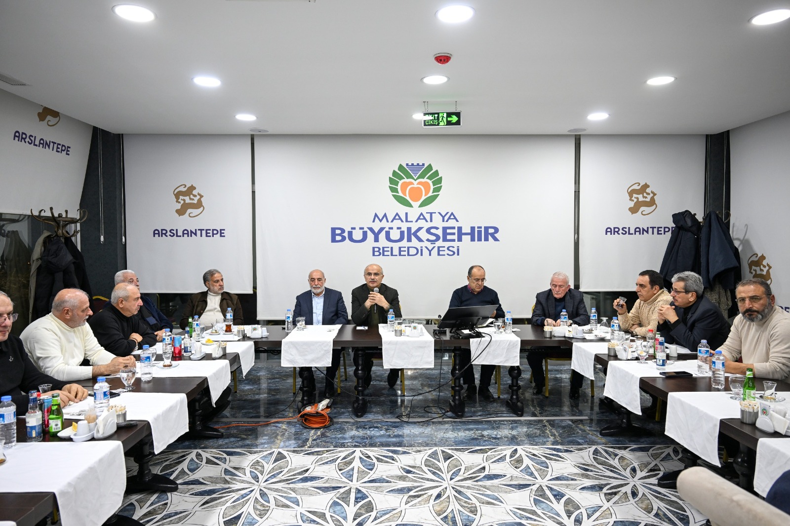 "MALATYA'NIN GELECEĞİNİ İNŞA EDİYORUZ"