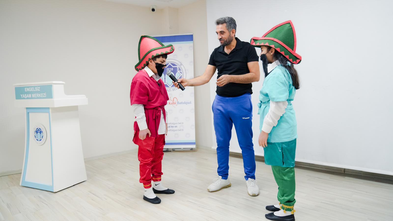 "Sahne Senin" Engelsiz Yetenek Yarışması