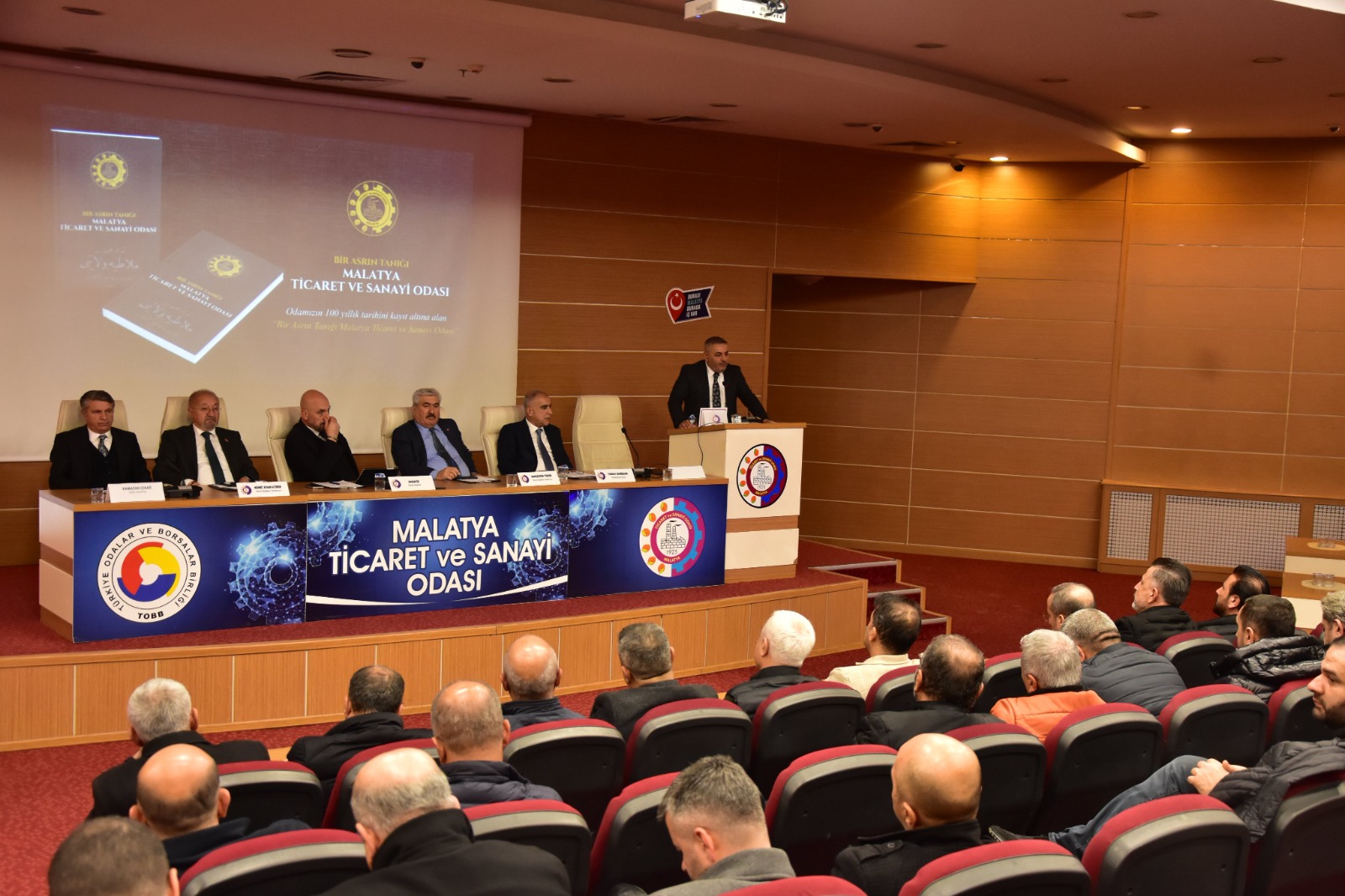 Sadıkoğlu: "Üyelerimizin ve Malatya'nın Sesi Olmaya Devam Edeceğiz"