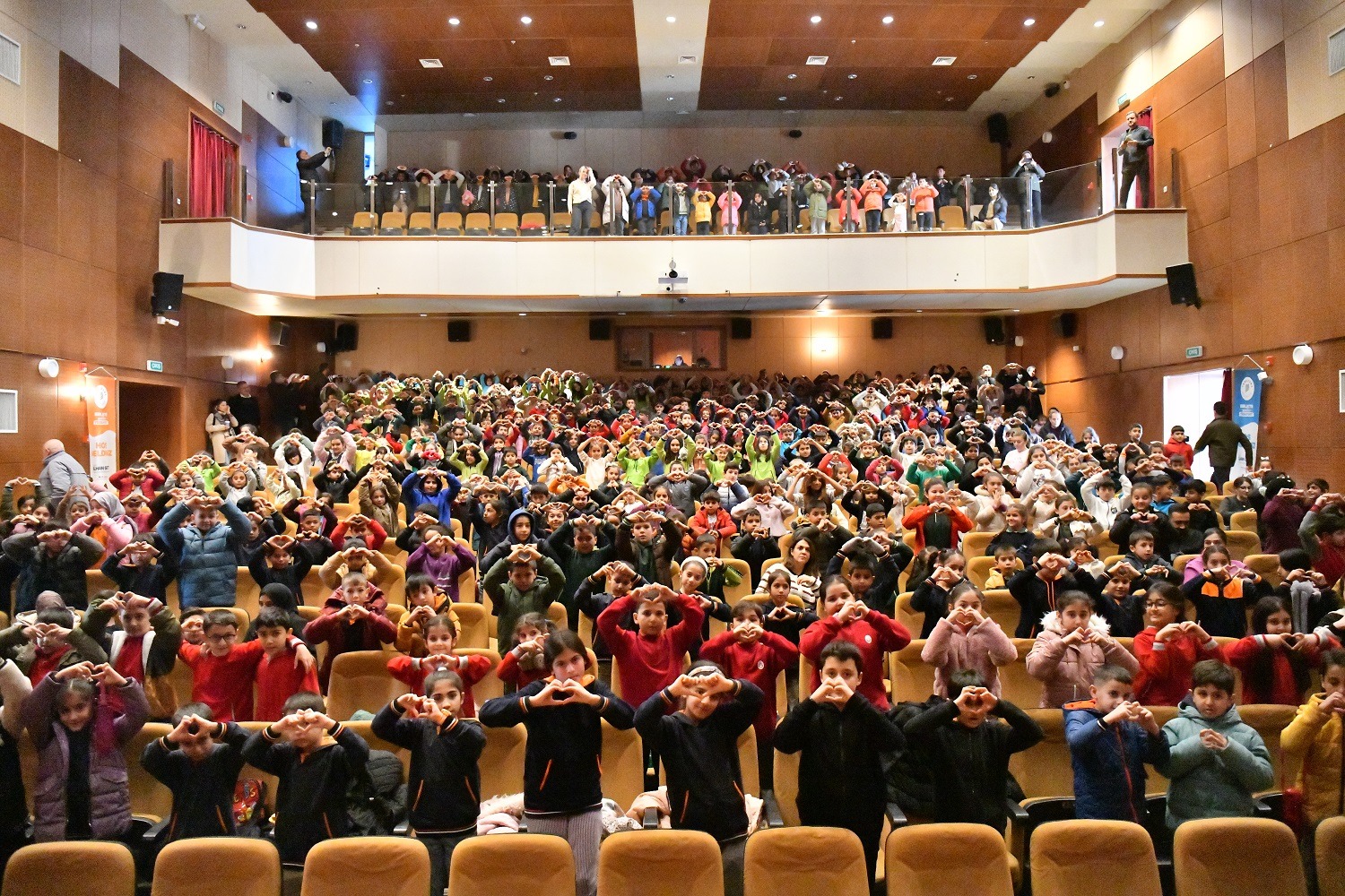 Yeşilyurt Belediyesi'nden "ÖNEM"Projesine Renkli ve Coşkulu Şenlik Desteği