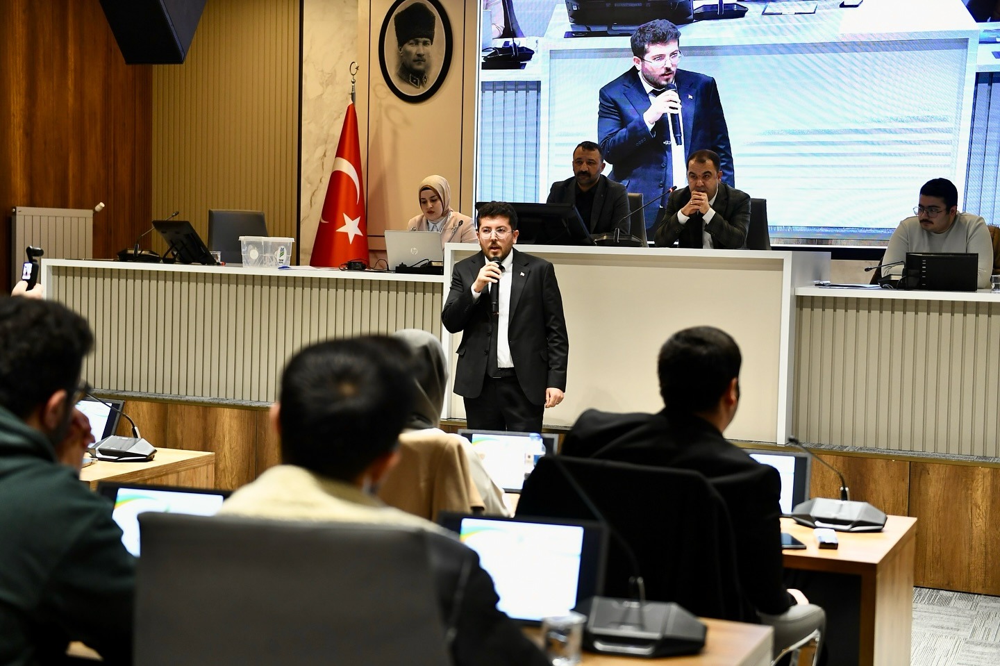 Yeşilyurt Genç Meclisin Yeni Başkanı Yusuf Salih TATAR Oldu