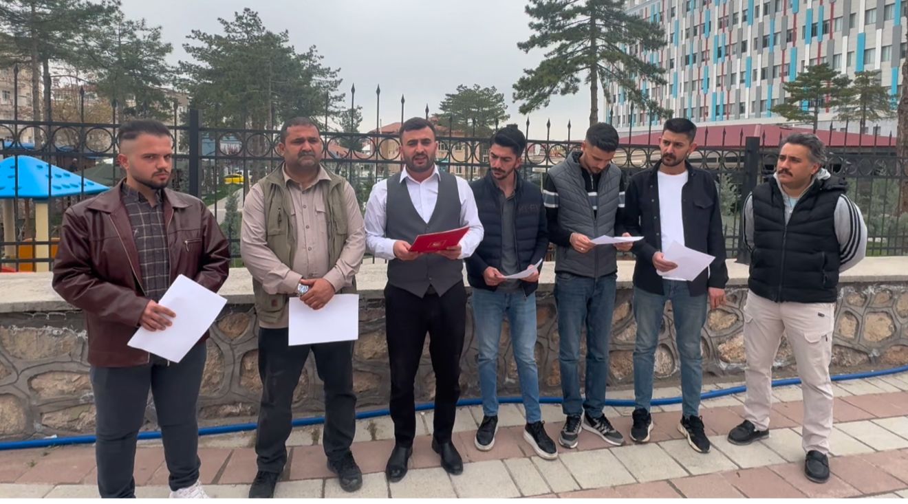 YRP Gençlik Kolları, Gazze'ye Gitmek İçin Askerlik Şubesine Dilekçe Verdi