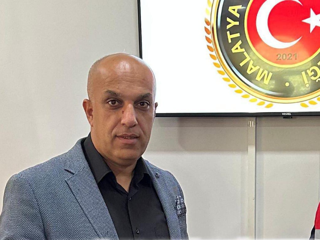 Zaviye Mahallesi Muhtarı Mesut Canbay'dan Yeni Yıl Mesajı