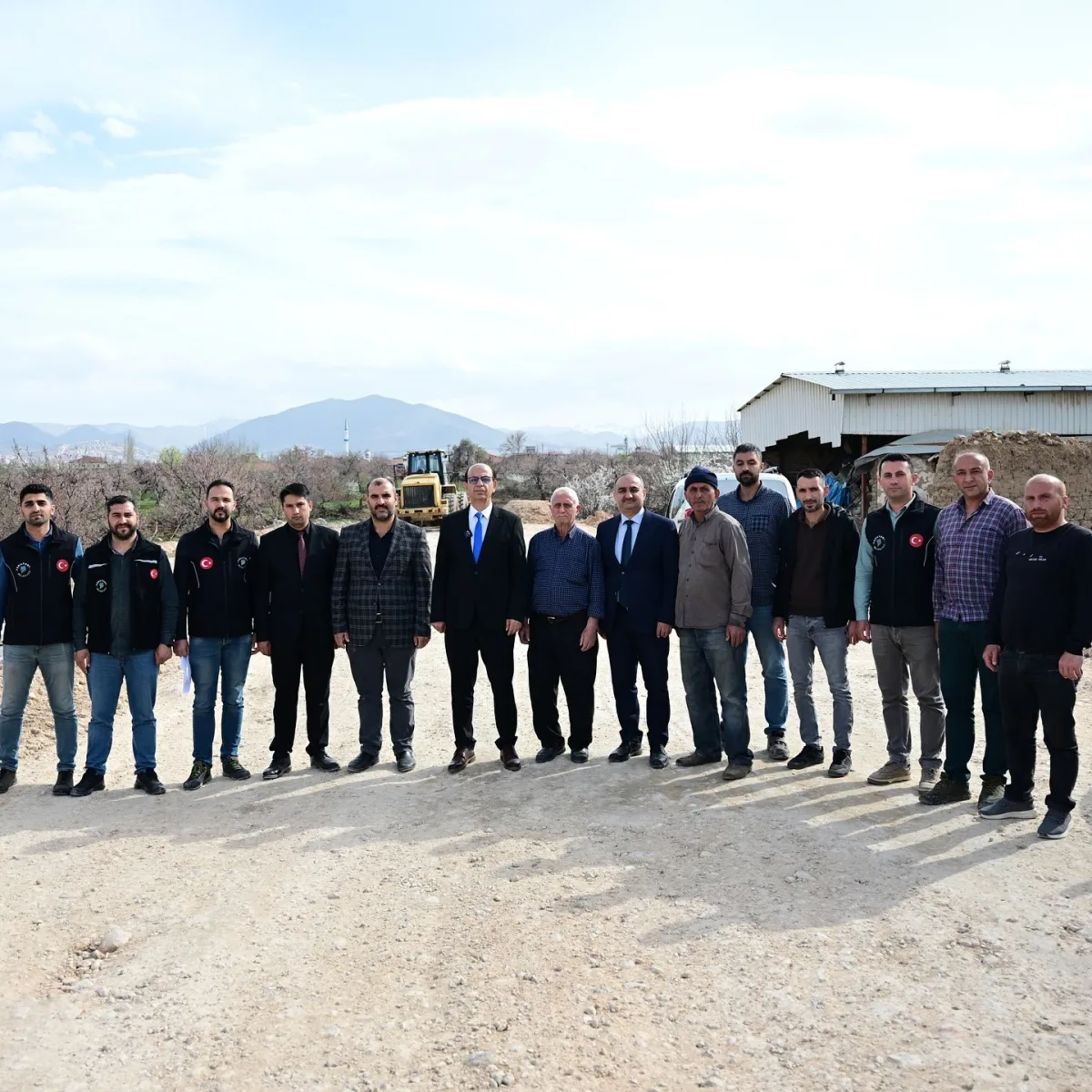Başkan Geçit," Topsöğüt' te 2.5 Km İmar Yolunu Açıyoruz