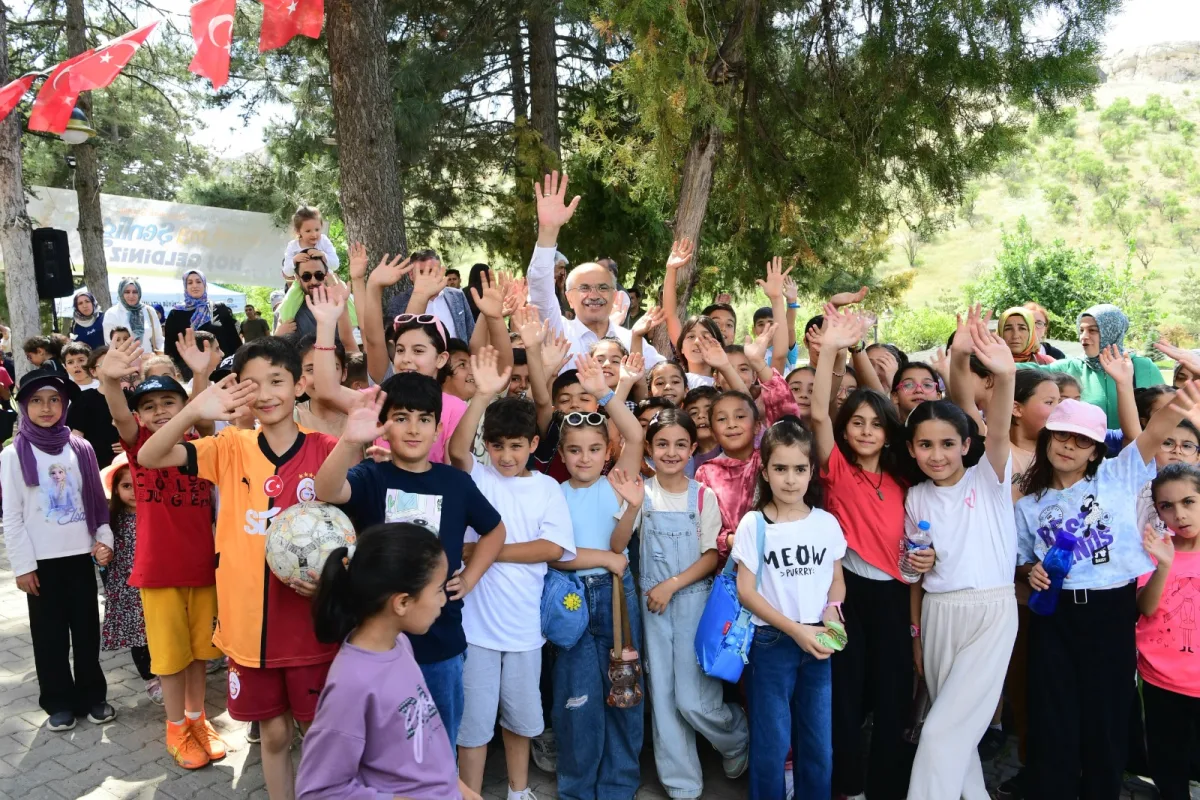“ÇOCUKLARIMIZIN TEBESSÜMÜ HER ŞEYE DEĞER”
