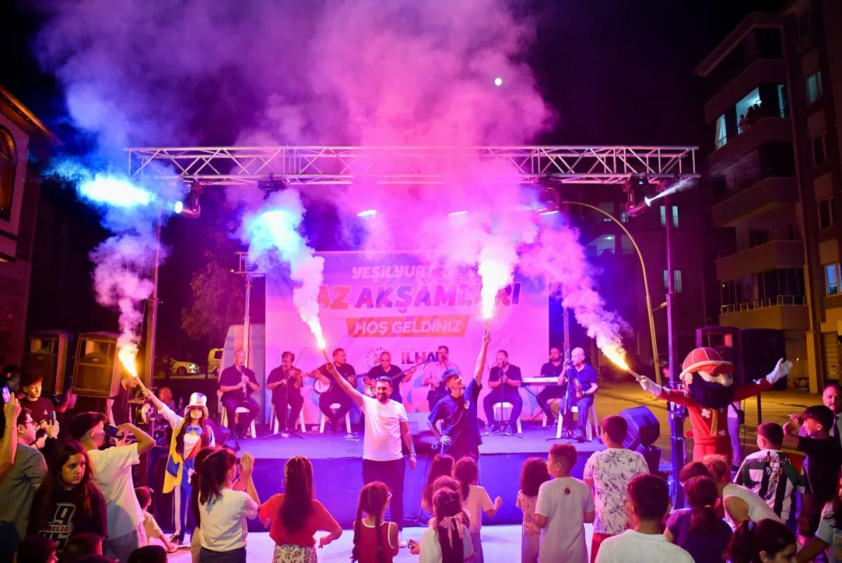 'Yeşilyurt'ta Yaz Akşamları' Coşku Dolu Bir Programla Final Yaptı