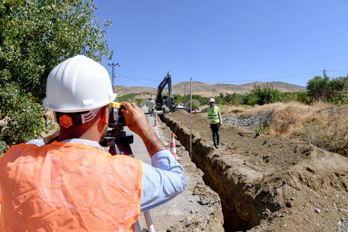 HACIYUSUFLAR’A 1.780 METRE KANALİZASYON HATTI