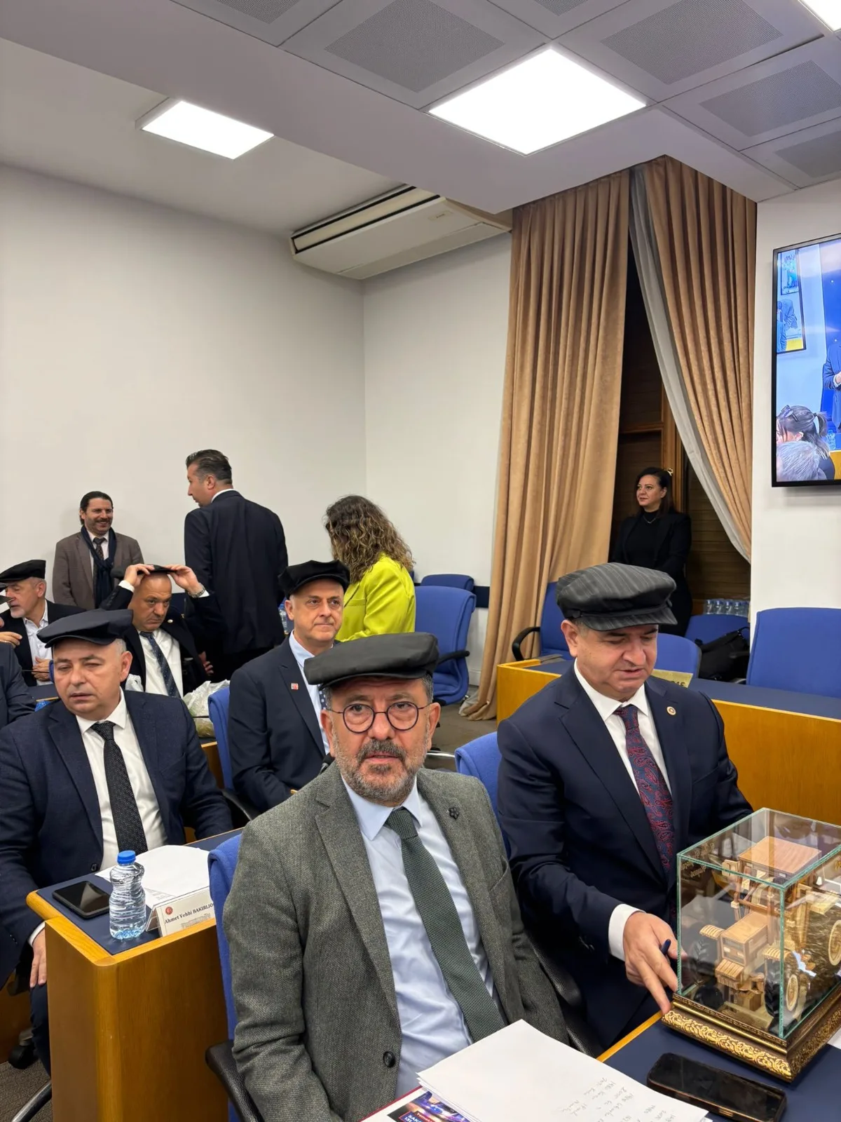 PLAN BÜTÇE’DE AĞBABA RÜZGARI