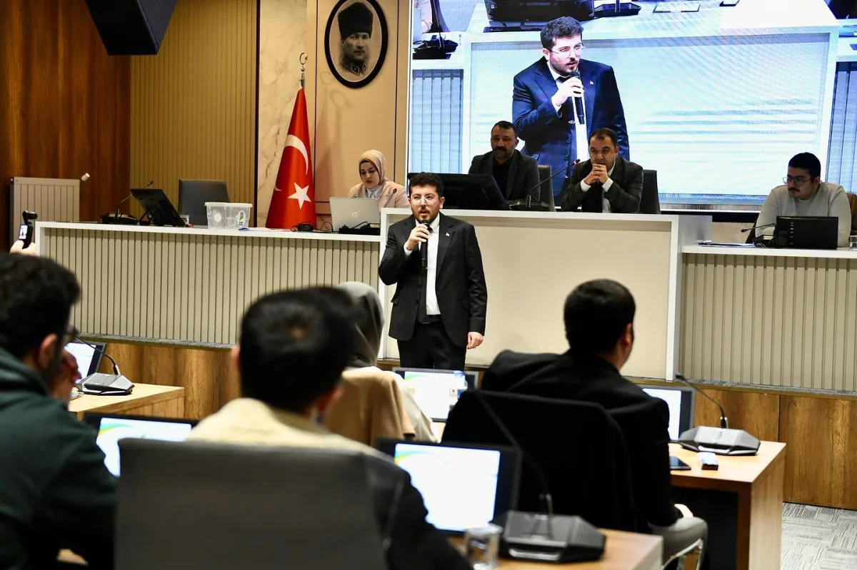 Yeşilyurt Genç Meclisin Yeni Başkanı Yusuf Salih TATAR Oldu
