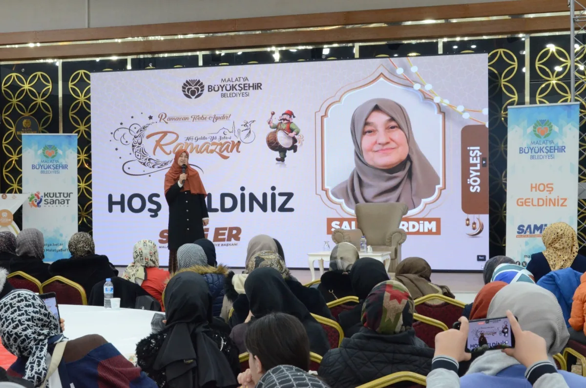 YAZAR ERDİM'DEN AİLE SÖYLEŞİSİ