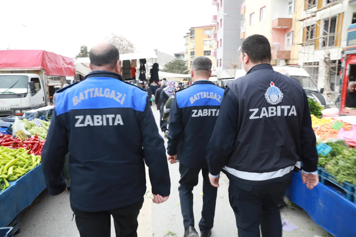 Battalgazi'de Pazarlara Zabıta Denetimi