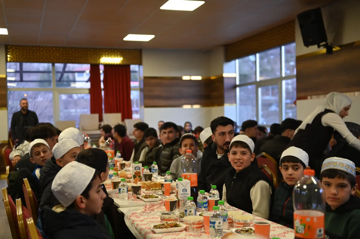 Pütürge'de Çocuklara Unutulmaz İftar