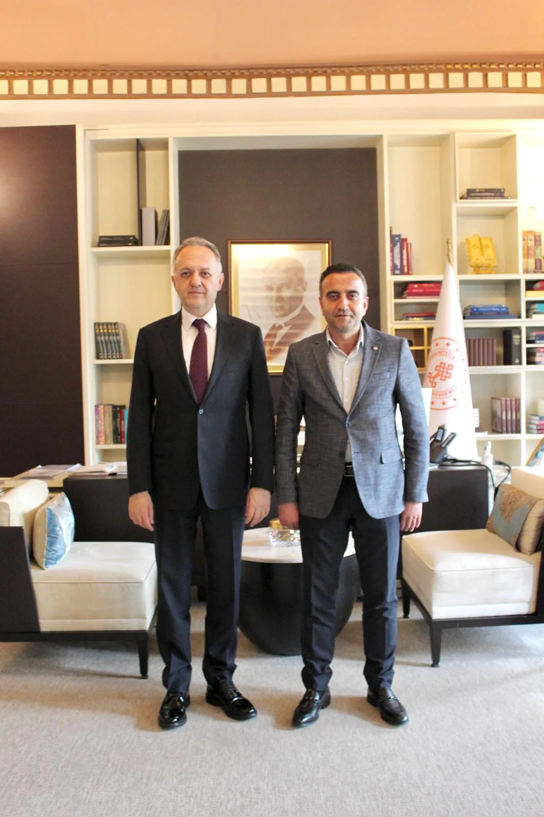 Akçadağ Belediye Başkanı Hasan Ulutaş Ankara'da Bakan Yardımcısı İle Bir araya Geldi