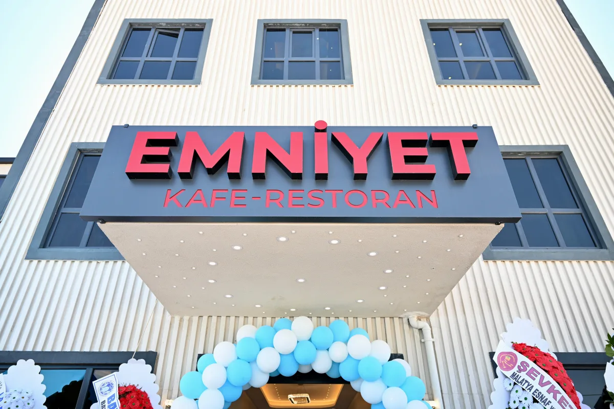 Vali Seddar Yavuz, Emniyet Kafe-Restoran Açılışına Katıldı